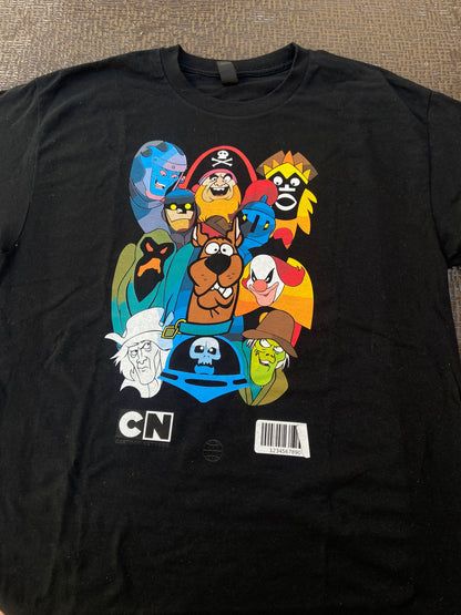 Playera Gildan Negra Scooby-Doo
