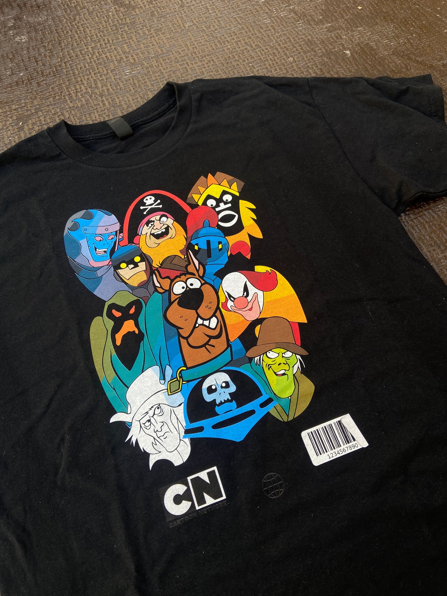 Playera Gildan Negra Scooby-Doo