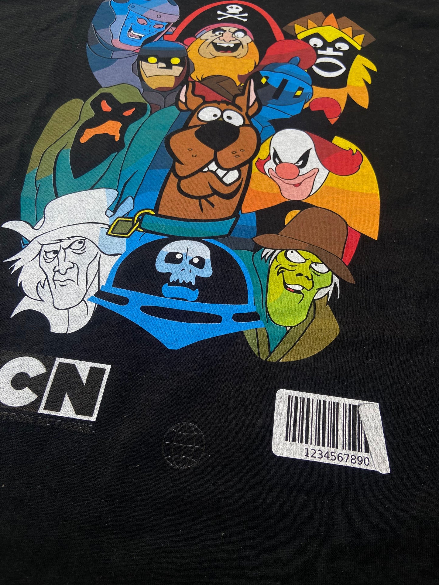 Playera Gildan Negra Scooby-Doo
