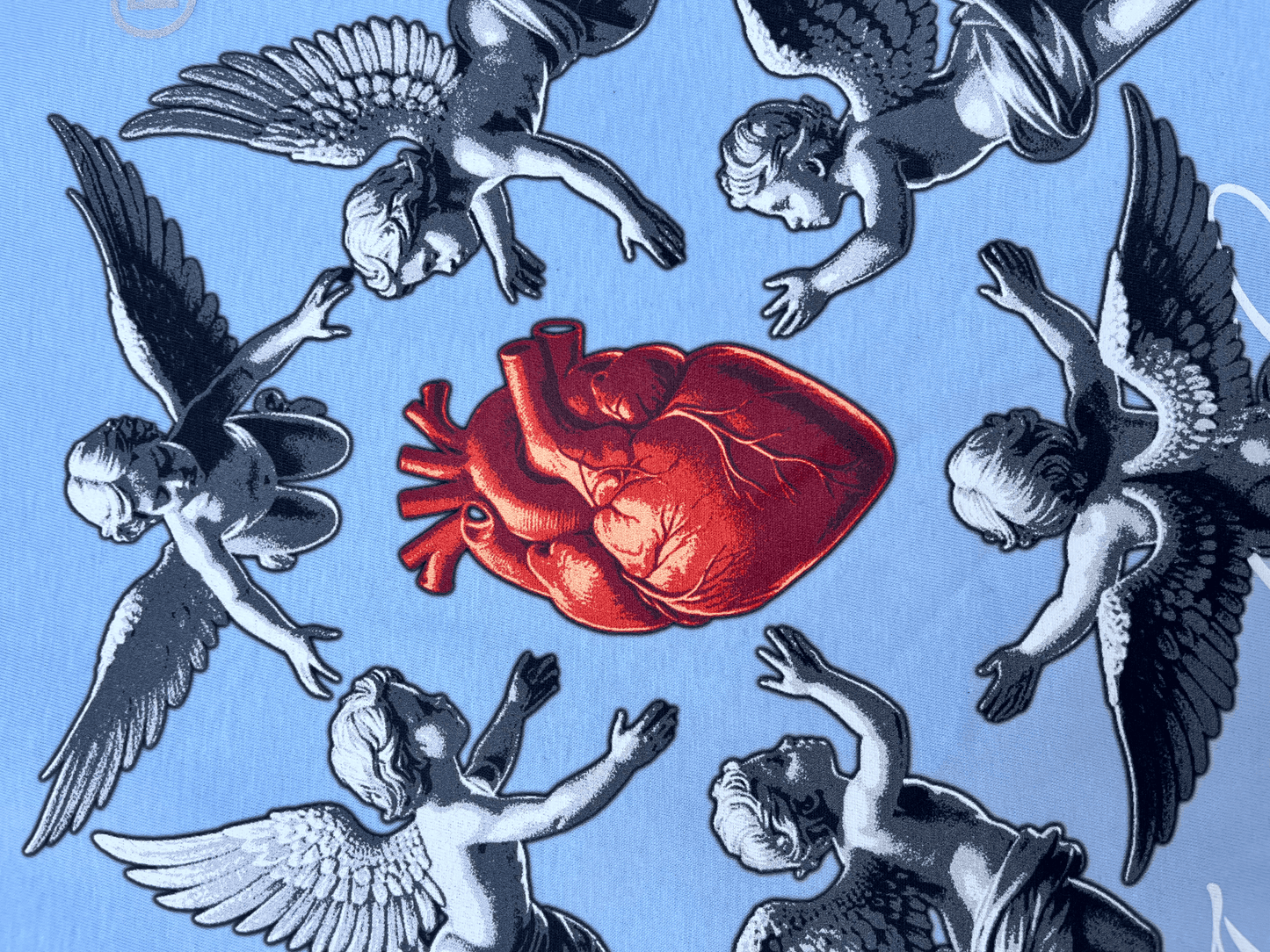 Playera “Angels Guard Our Hearts”